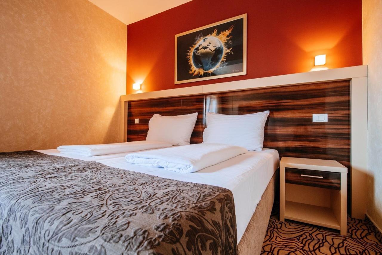 Hotel Terra Novalja Eksteriør bilde