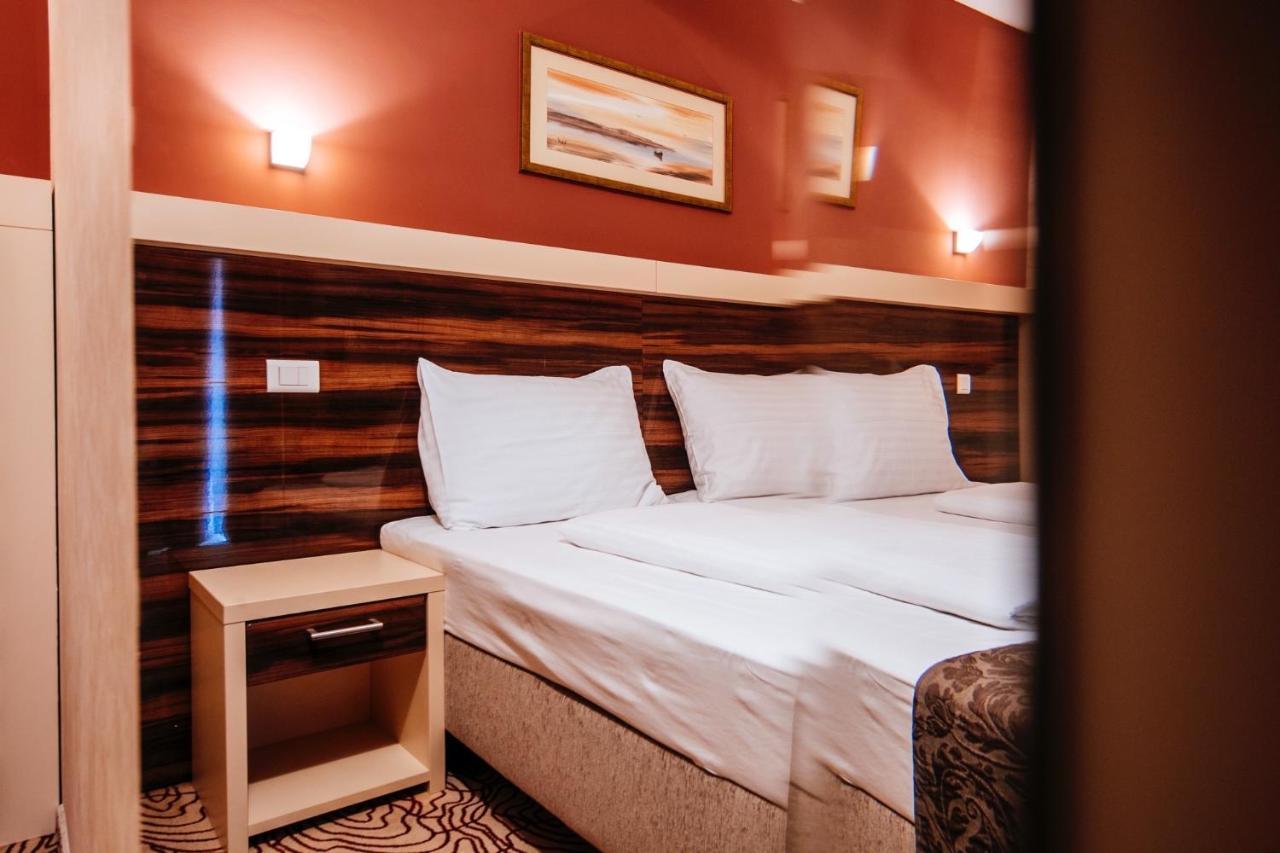 Hotel Terra Novalja Eksteriør bilde