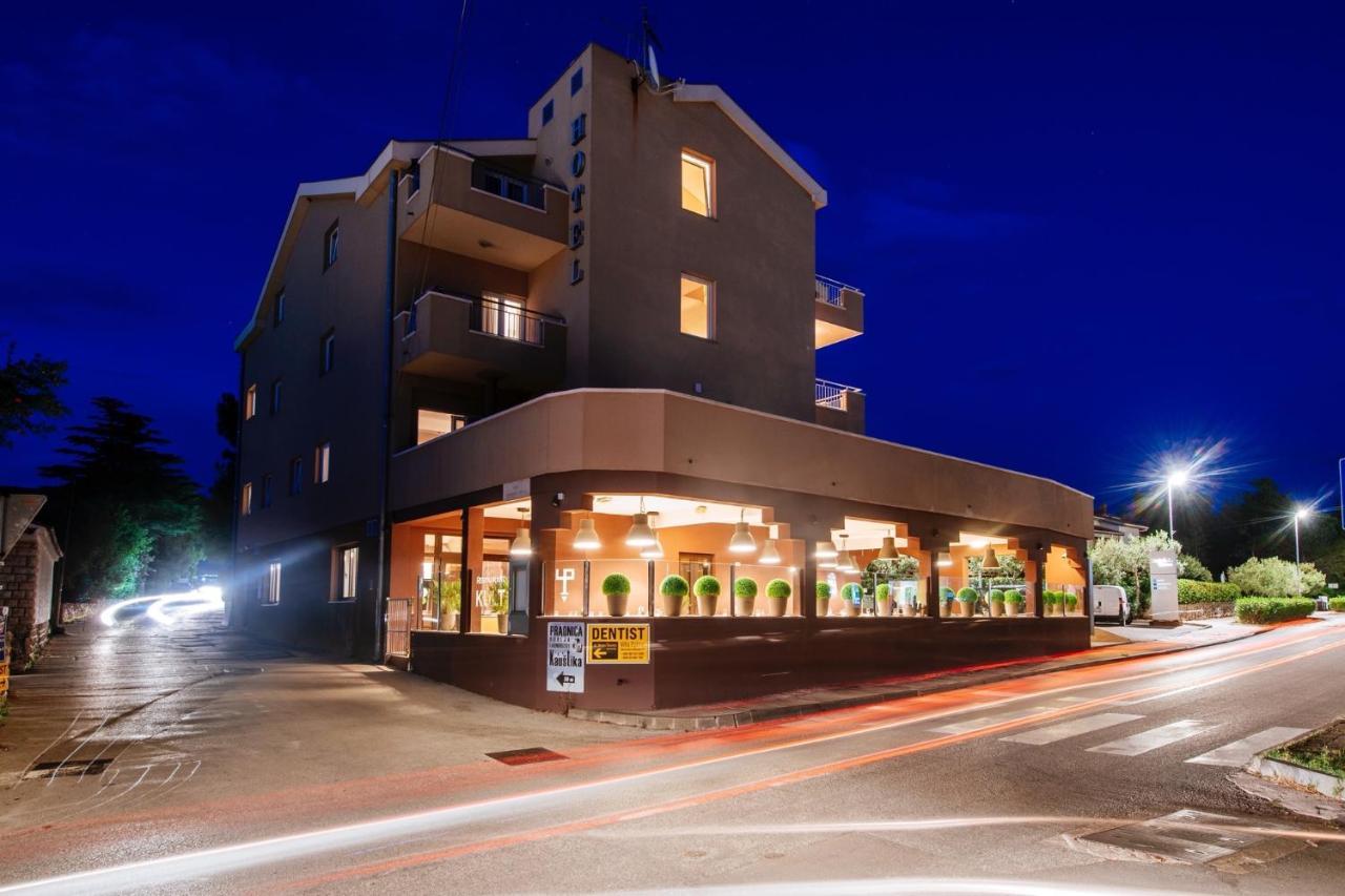 Hotel Terra Novalja Eksteriør bilde