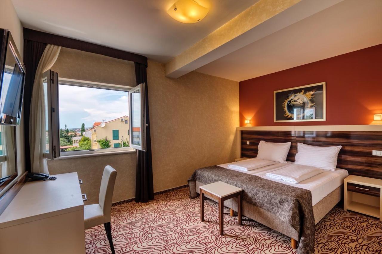 Hotel Terra Novalja Eksteriør bilde