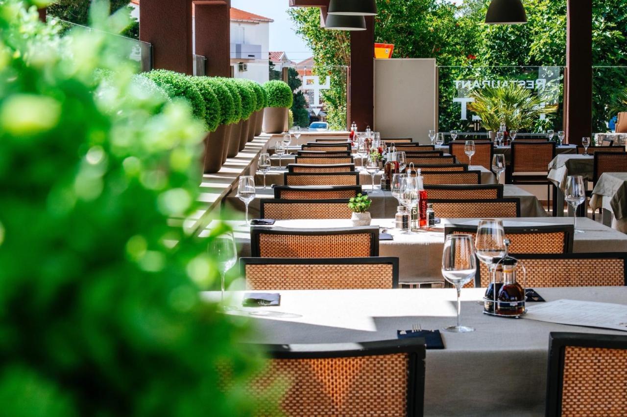 Hotel Terra Novalja Eksteriør bilde